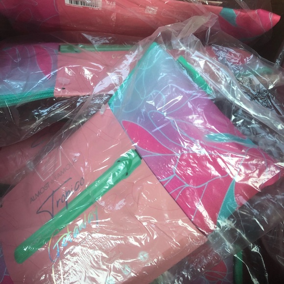 0.5" Mini Flat Iron with Travel Carrying Bag - Picture 5 of 5